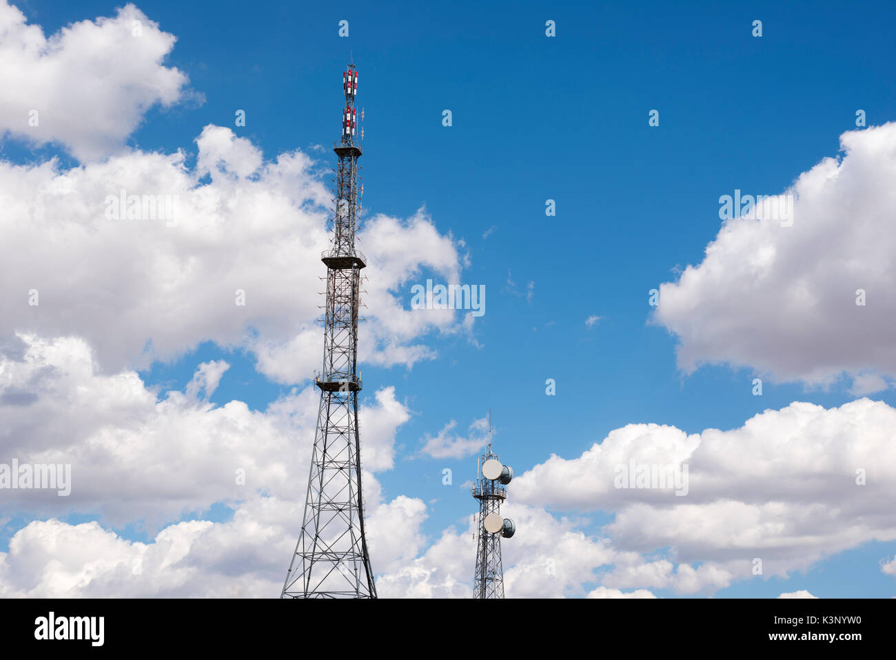 Nearest Tower Near Me Page 2 - Microwave Tower High Resolution Stock Photography And Images -  Alamy