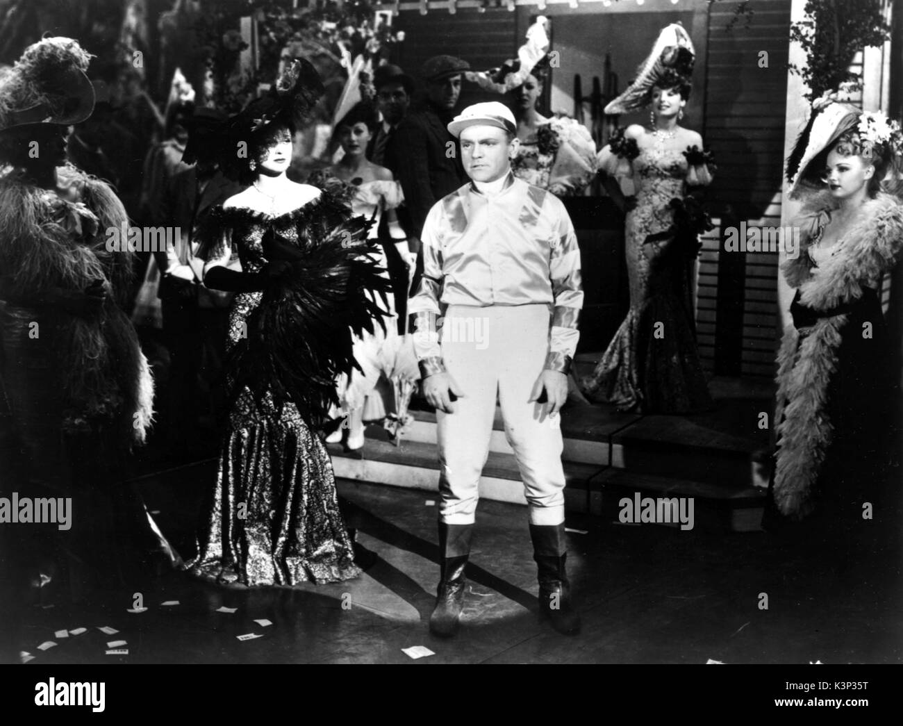 YANKEE DOODLE DANDY [US 1942] JAMES CAGNEY     Date: 1942 Stock Photo