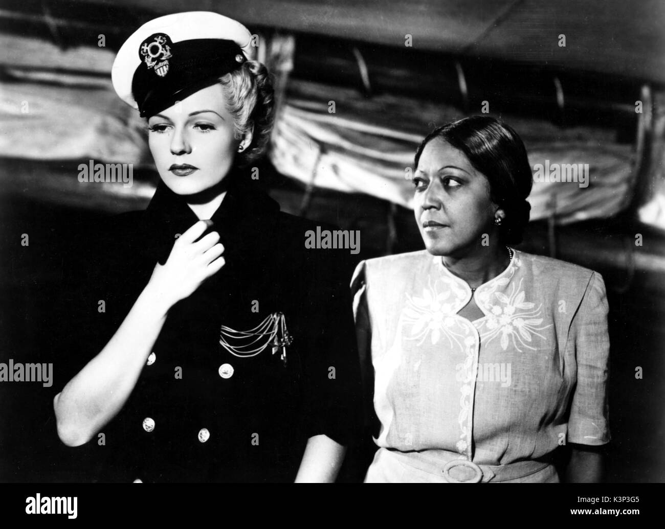 THE LADY FROM SHANGHAI [US 1947] RITA HAYWORTH [left]     Date: 1947 Stock Photo
