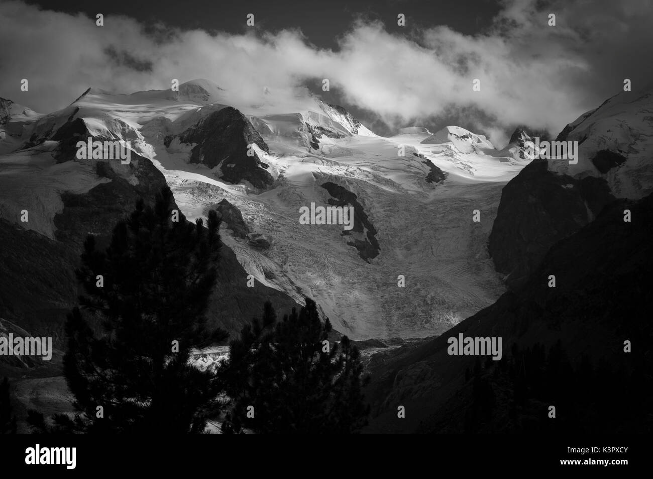 Group of bernina Black and White Stock Photos & Images Alamy