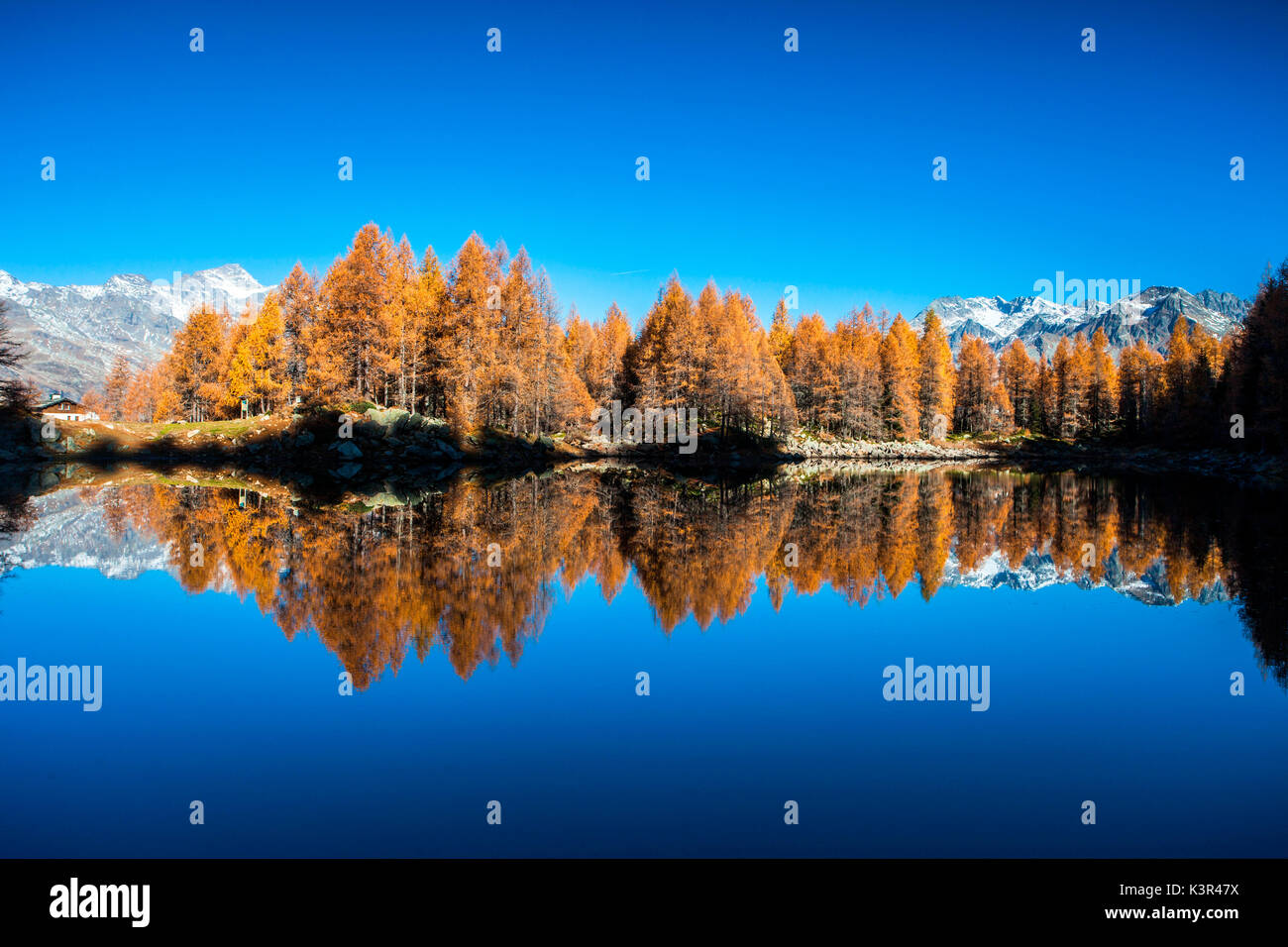 Azzurro High Resolution Stock Photography and Images - Alamy
