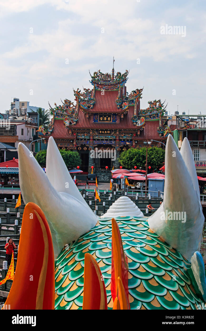 Detail of the Dragon at Dragon And Tiger Pagodas of Lotus Pond, Kaohsiung, Taiwan Stock Photo