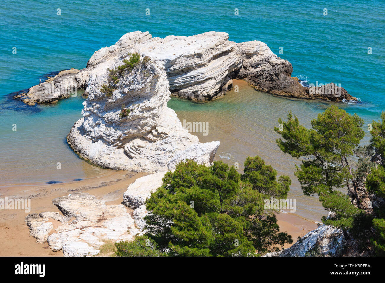 Summer Lido Di Portonuovo Adriatic Sea Beach View Vieste