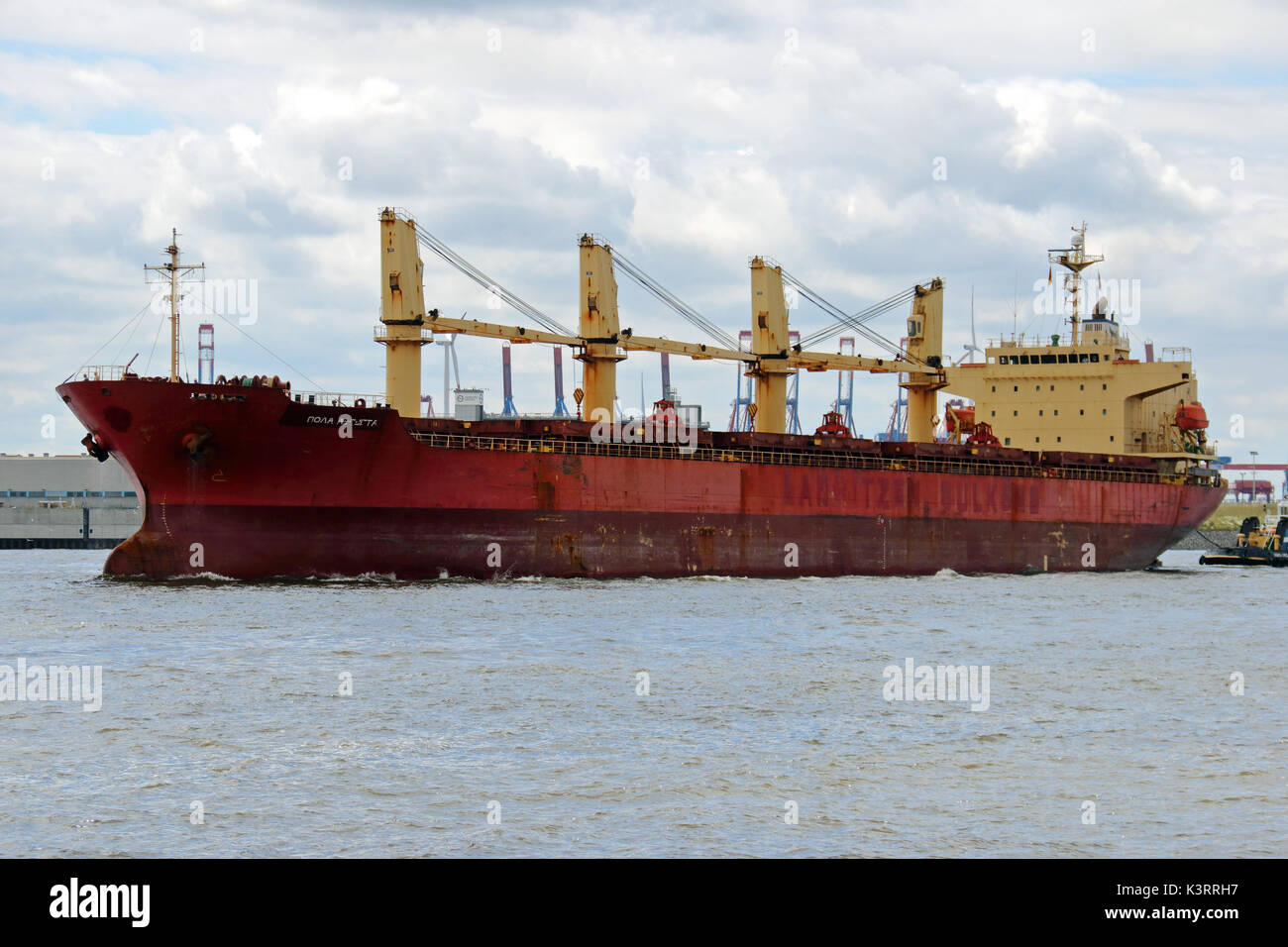 The bulk carrier Pola Augusta enters the port of Hamburg. Stock Photo