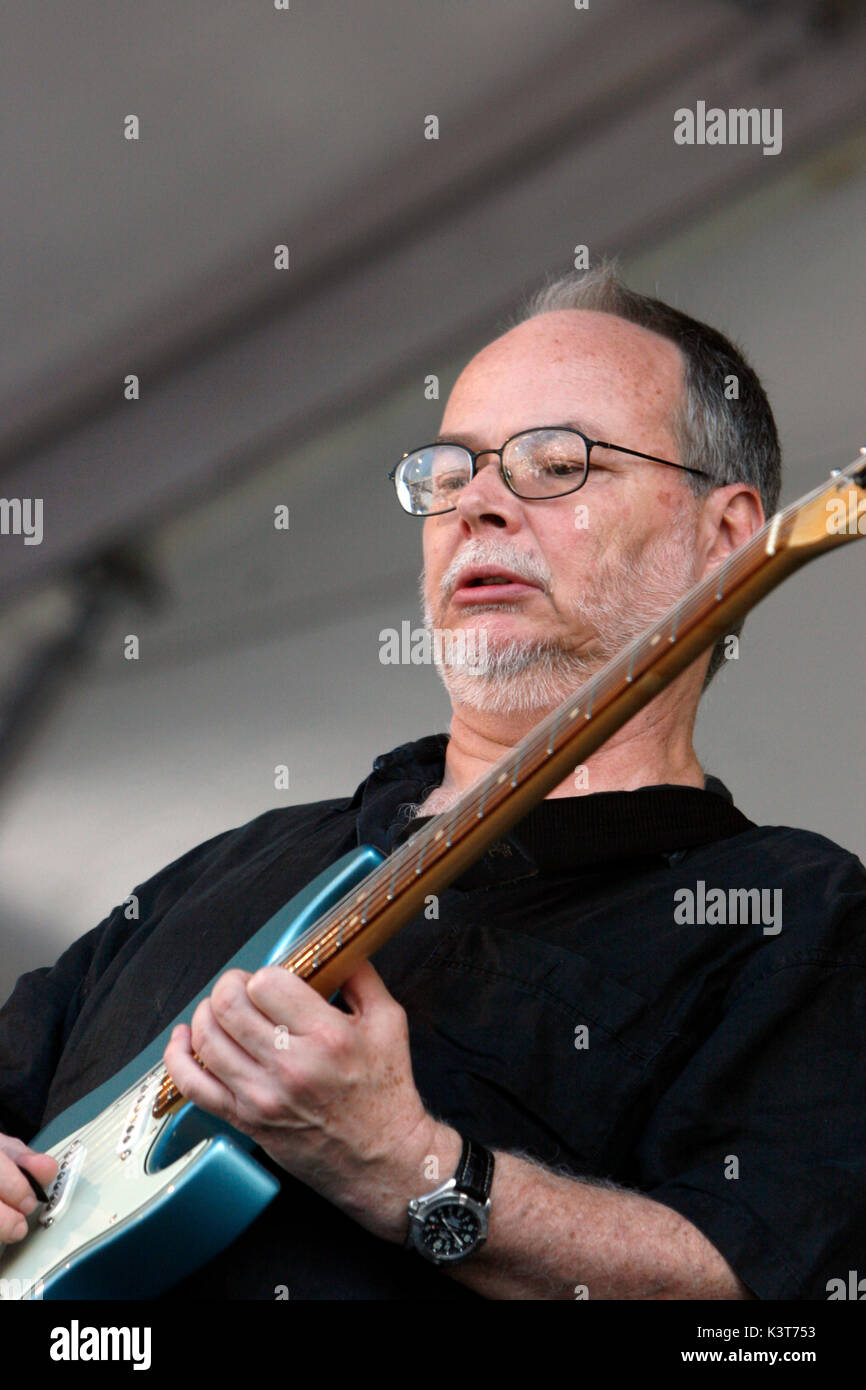 Walter Becker of Steely Dan performs at the New Orleans Jazz and