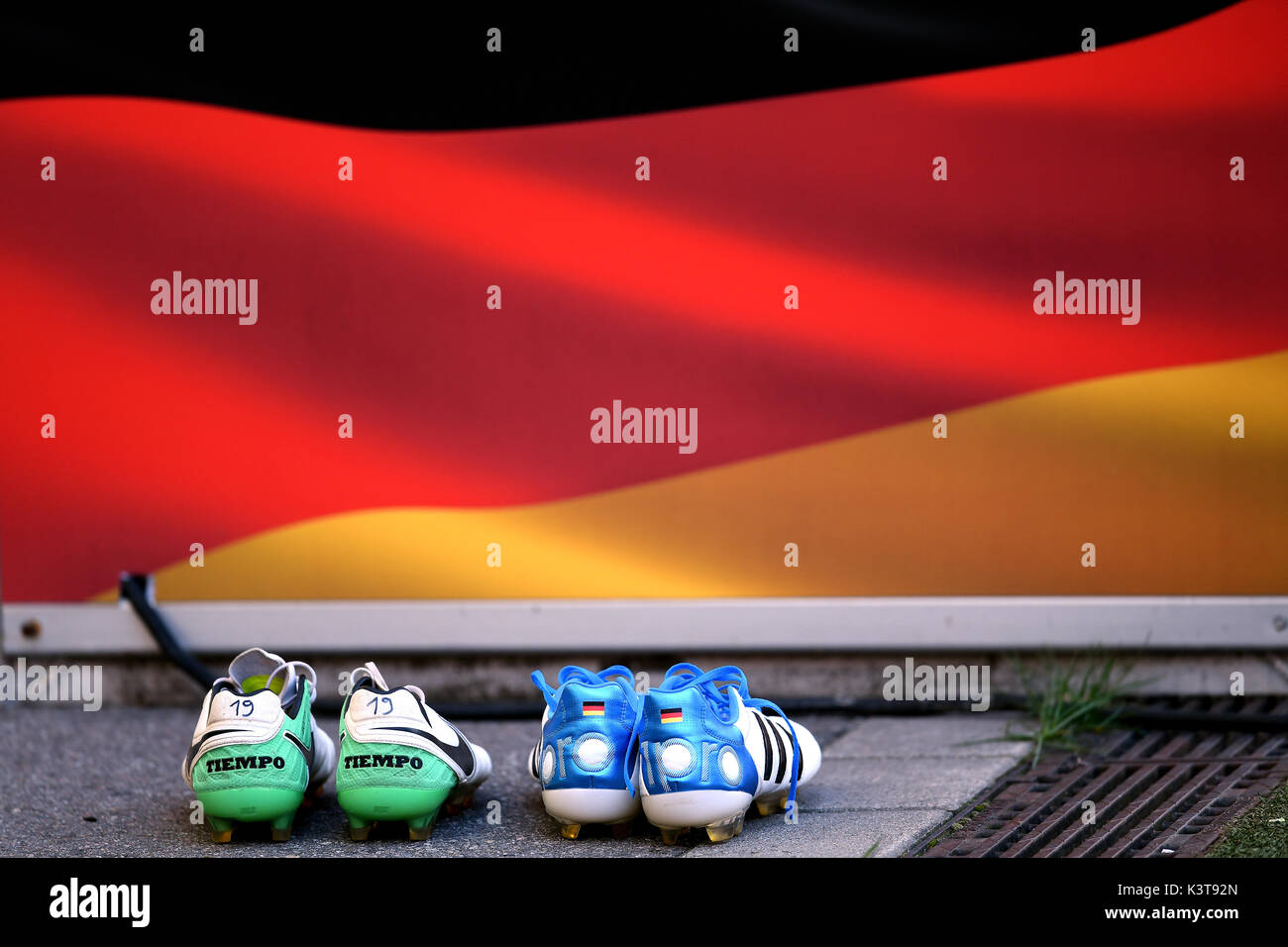 Fussballschuhe High Resolution Stock Photography and Images - Alamy