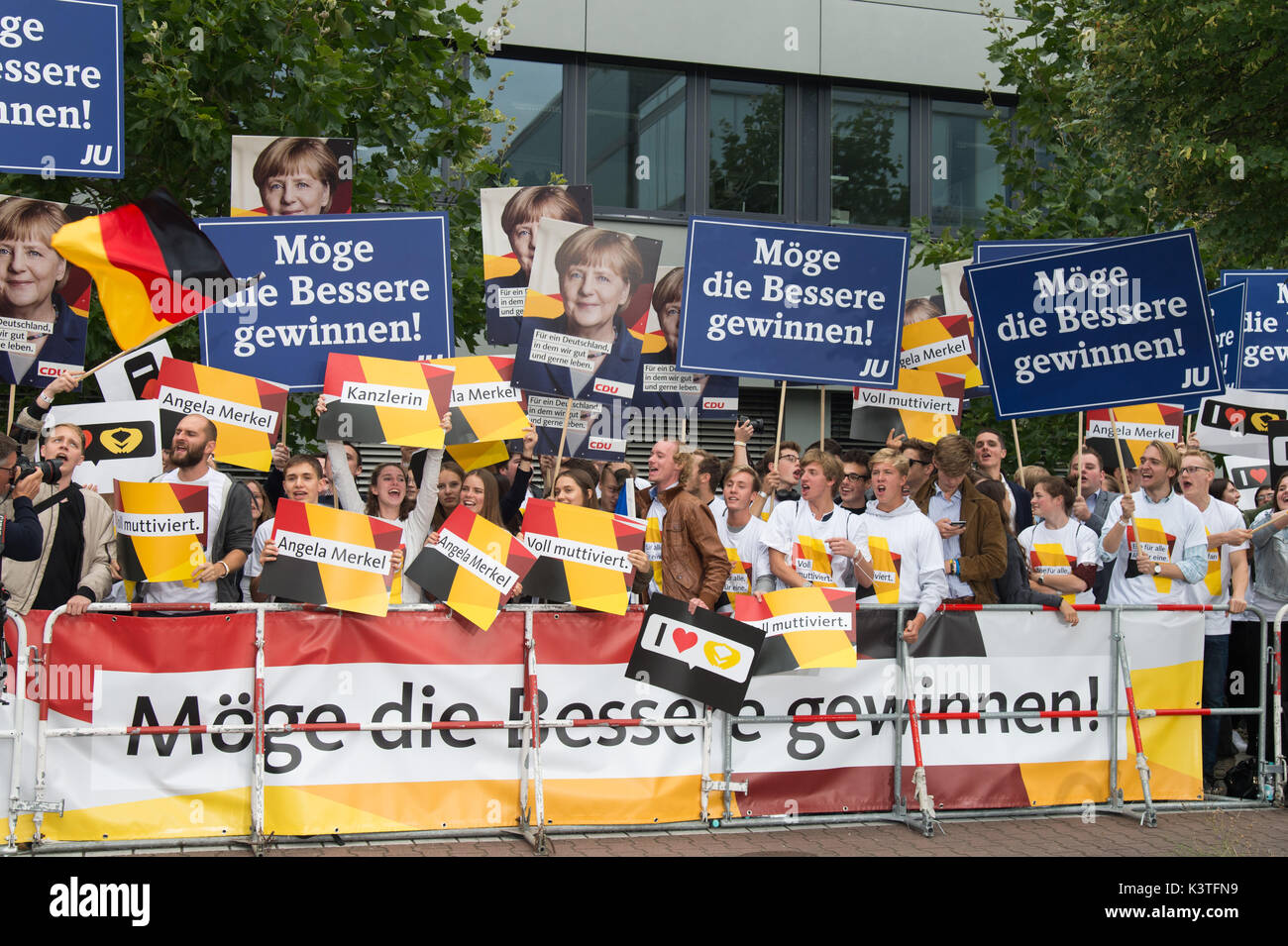 Berlin, Germany. 03rd Sep, 2017. CDU Fans, still waiting for Angela ...