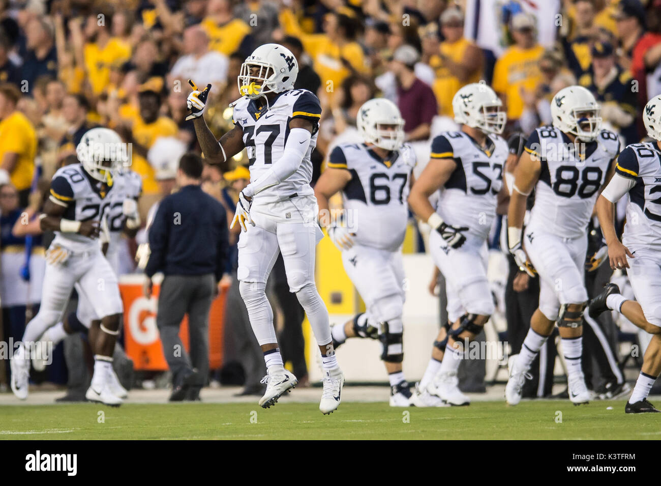 Landover, Maryland, USA. 3rd Sep, 2017. West Virginia corner back KEVIN WILLIAMS (37) runs out onto the field before the game held at FEDEX Field in Landover, Maryland. Credit: Amy Sanderson/ZUMA Wire/Alamy Live News Stock Photo