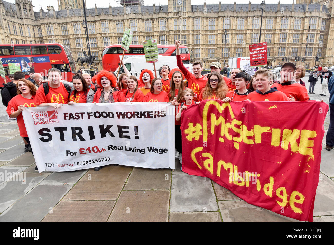 London, UK.  4 September 2017.  McDonald's staff and members of the Bakers Food and Allied Workers Union (BFAWU) attend a rally outside the Houses of Parliament in solidarity with McDonald's staff in Cambridge and Crayford who have gone on strike demanding an end to zero hours contracts and a minimum wage of GBP10 per hour.  Credit: Stephen Chung / Alamy Live News Stock Photo