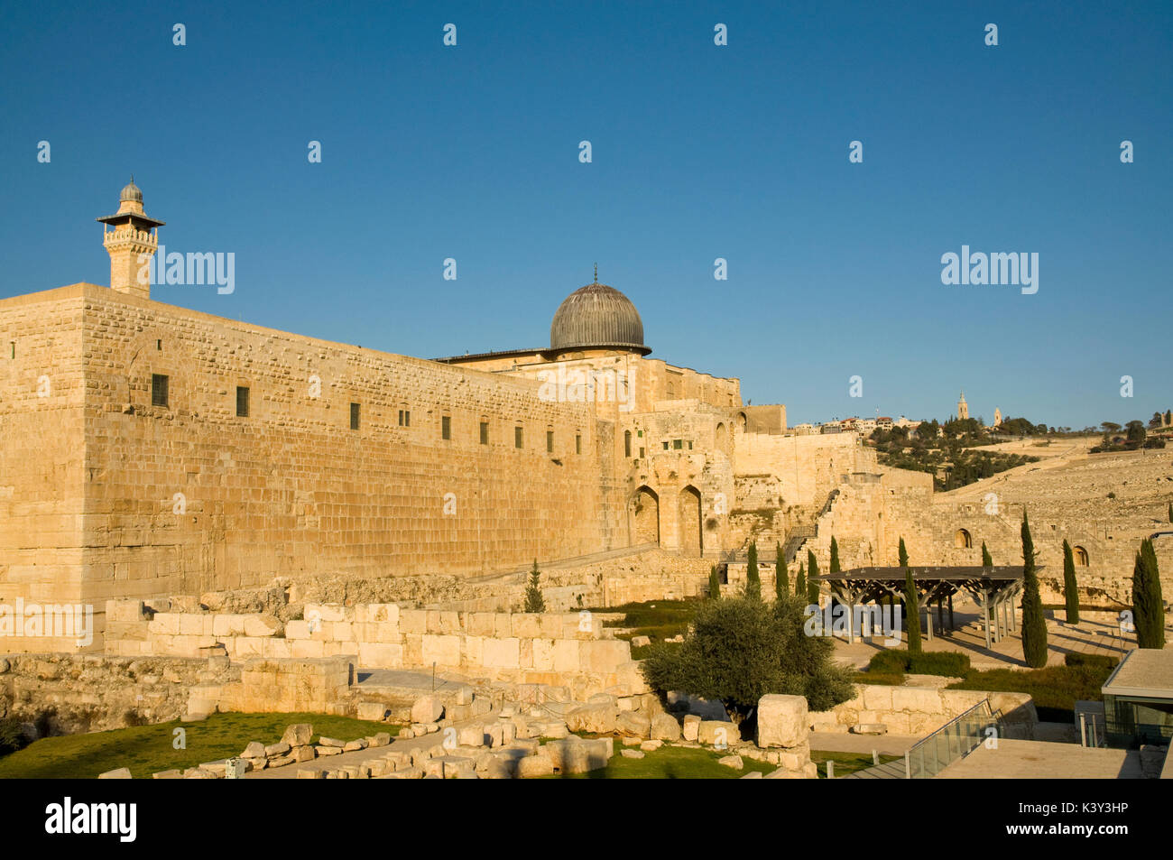 El aksah mosque hi-res stock photography and images - Alamy