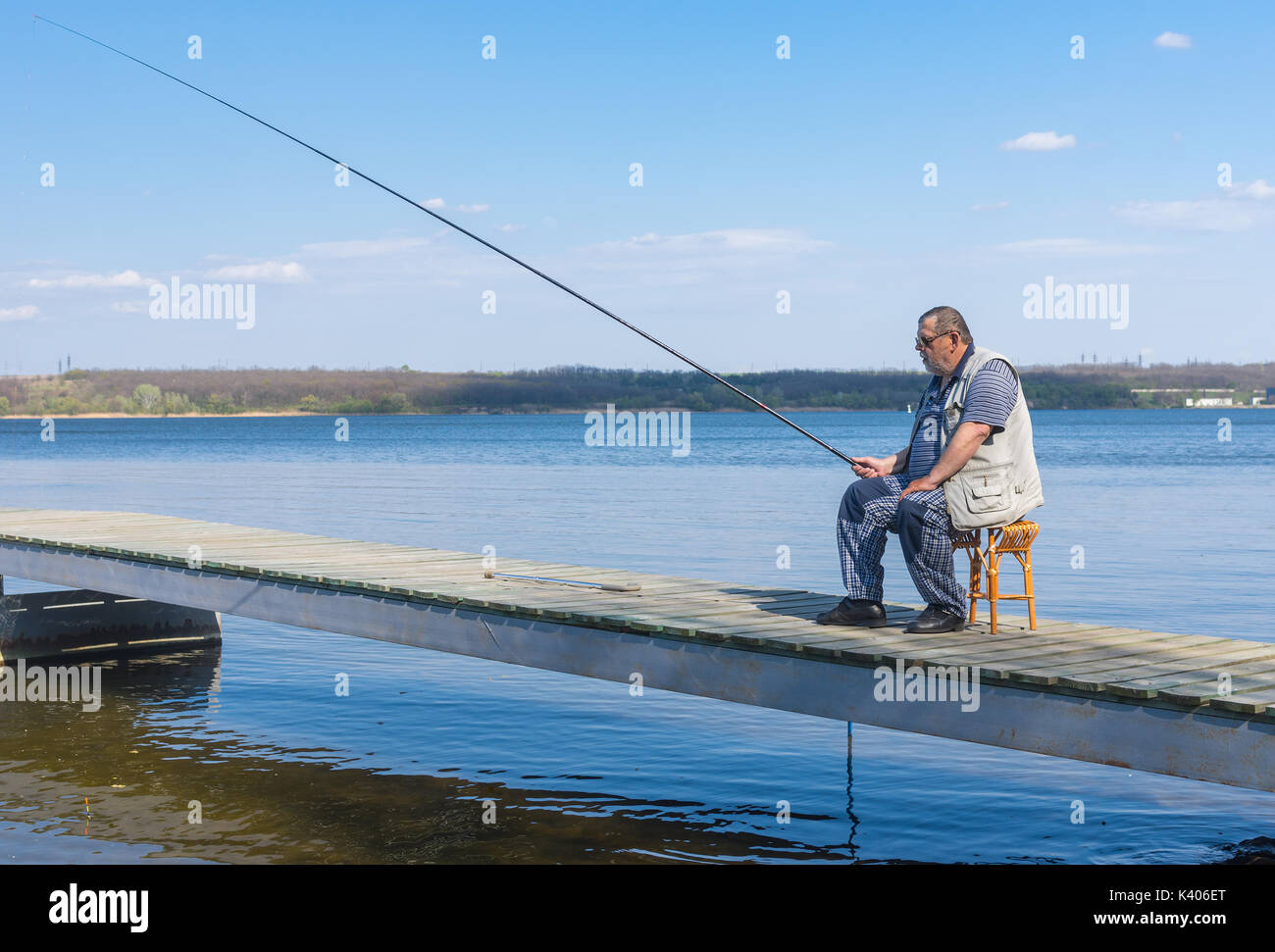 Single man fishing hi-res stock photography and images - Page 15