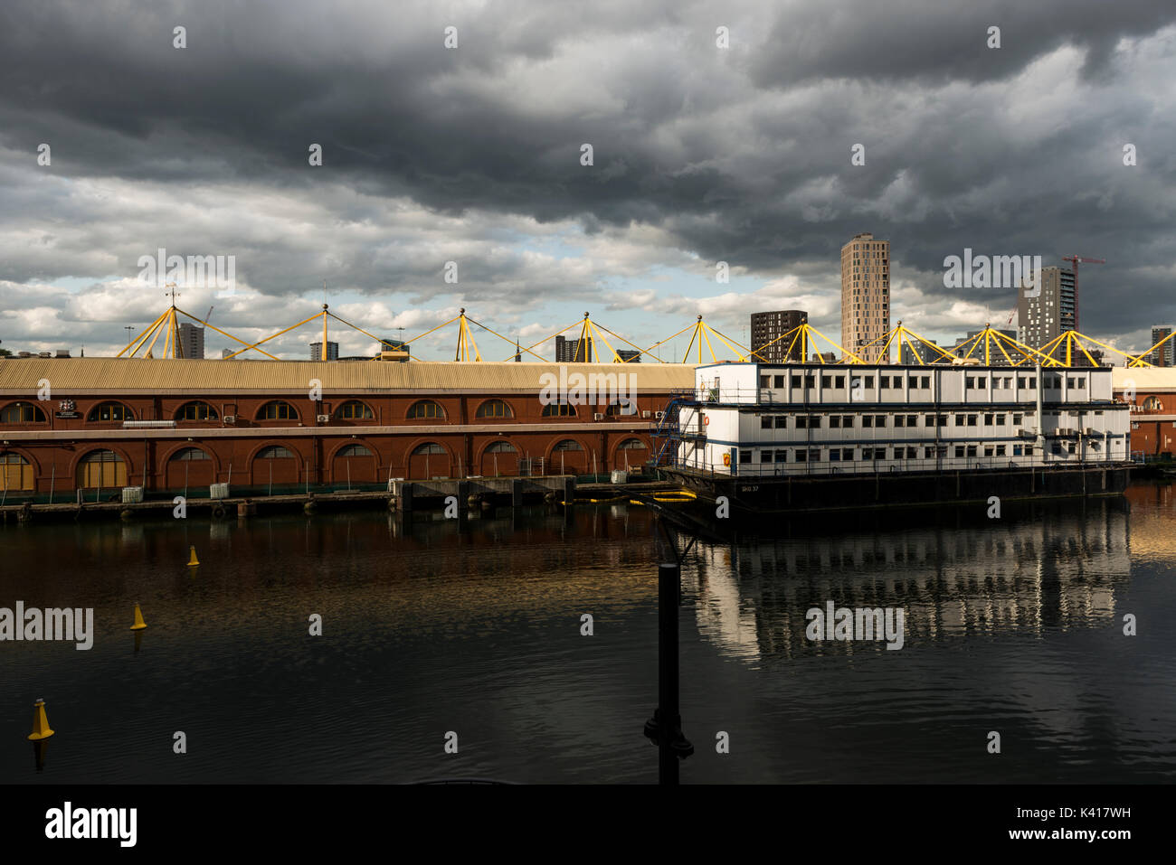 Billingsgate market canary wharf hires stock photography and images