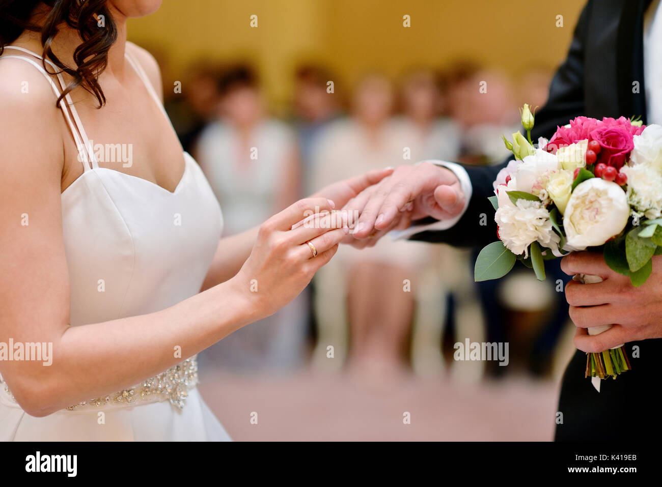 Beautiful close up bride hi-res stock photography and images - Alamy