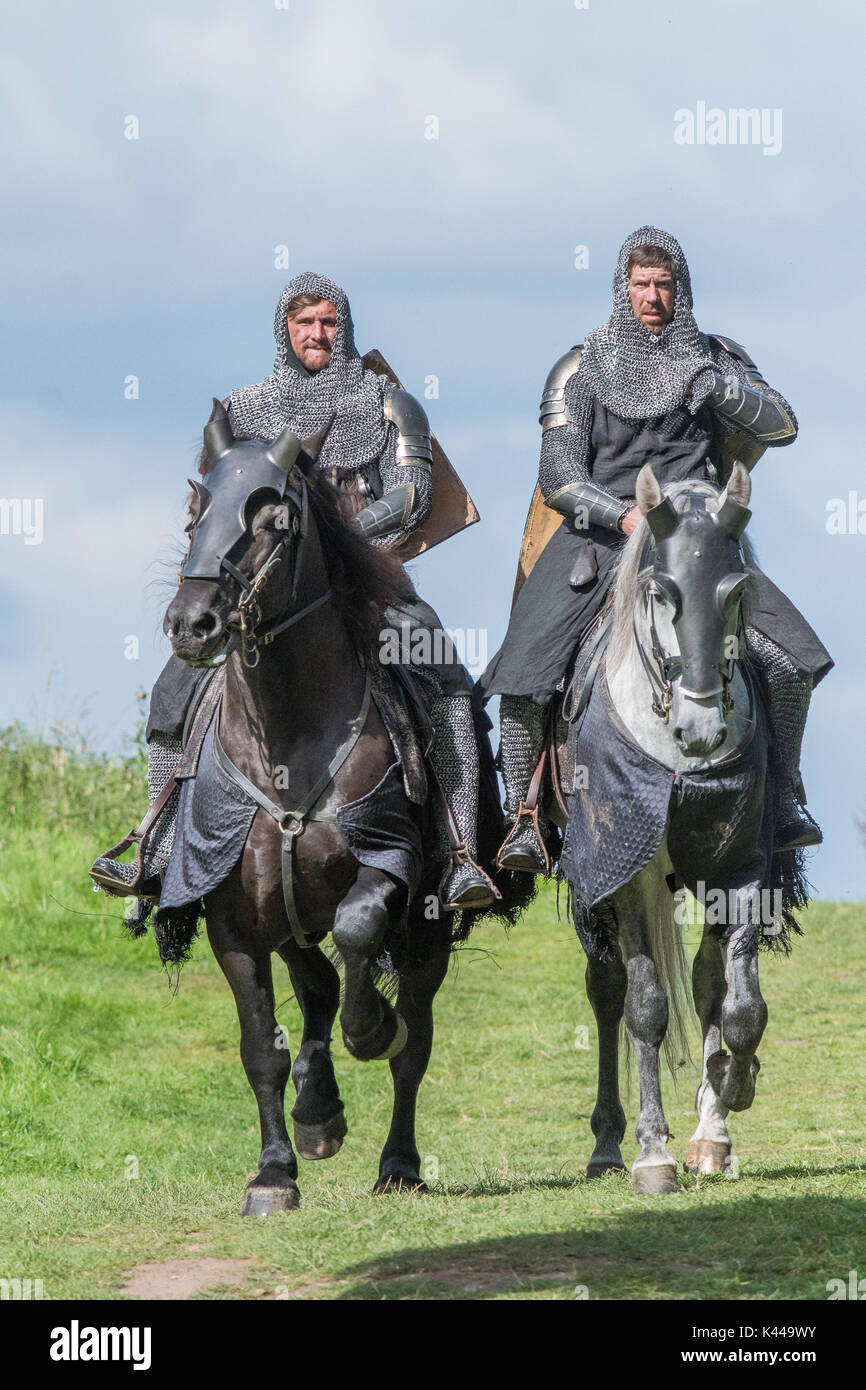 Knight on horse hi-res stock photography and images - Alamy