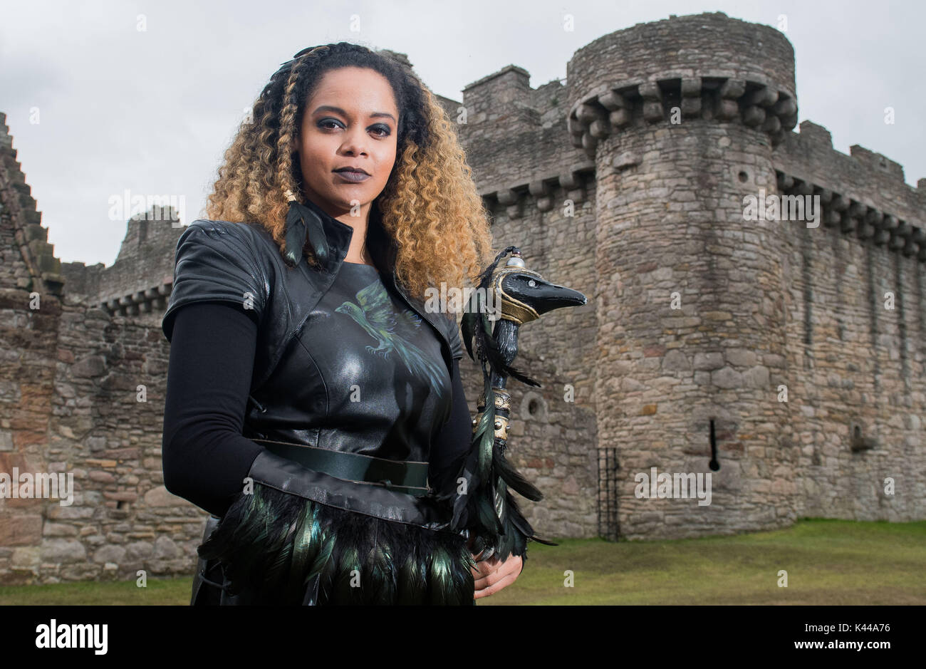 Picture: CBBC children's fantasy adventure show Raven filming at craigmillar castle,  Aisha Toussaint as Raven Stock Photo