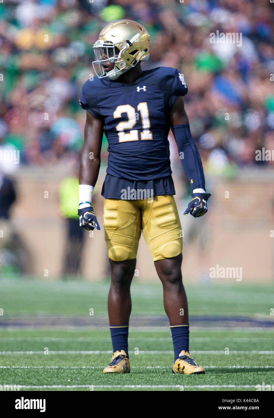 South Bend, Indiana, USA. 02nd Sep, 2017. Notre Dame safety Jalen Elliott  (21) during NCAA football game action between the Temple Owls and the Notre  Dame Fighting Irish at Notre Dame Stadium