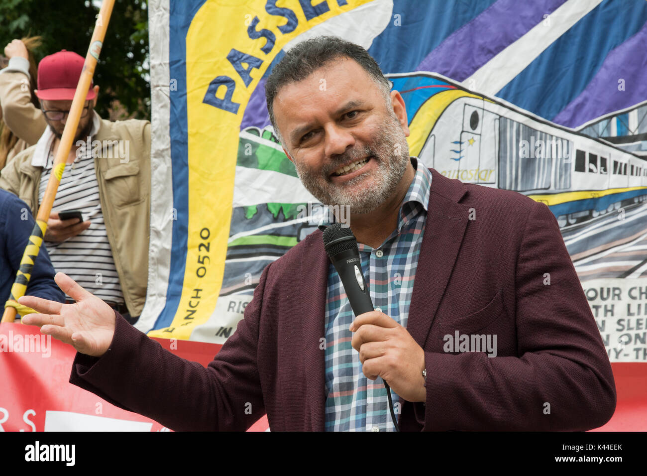 London, Westminster, UK, 4th September 2017. A McDonald’s strike solidarity rally took place at Old Palace Yard, Westminster. This was the first 1 day strike called, and the first in McDonald's history. Amongst supporters speaking were Labour’s shadow chancellor John McDonnell, MP’s, trade unionists, strikers and others. Jeremy Corbyn could not attend the rally, but sent a message of support. Credit: Steve Bell/Alamy Live News. Stock Photo