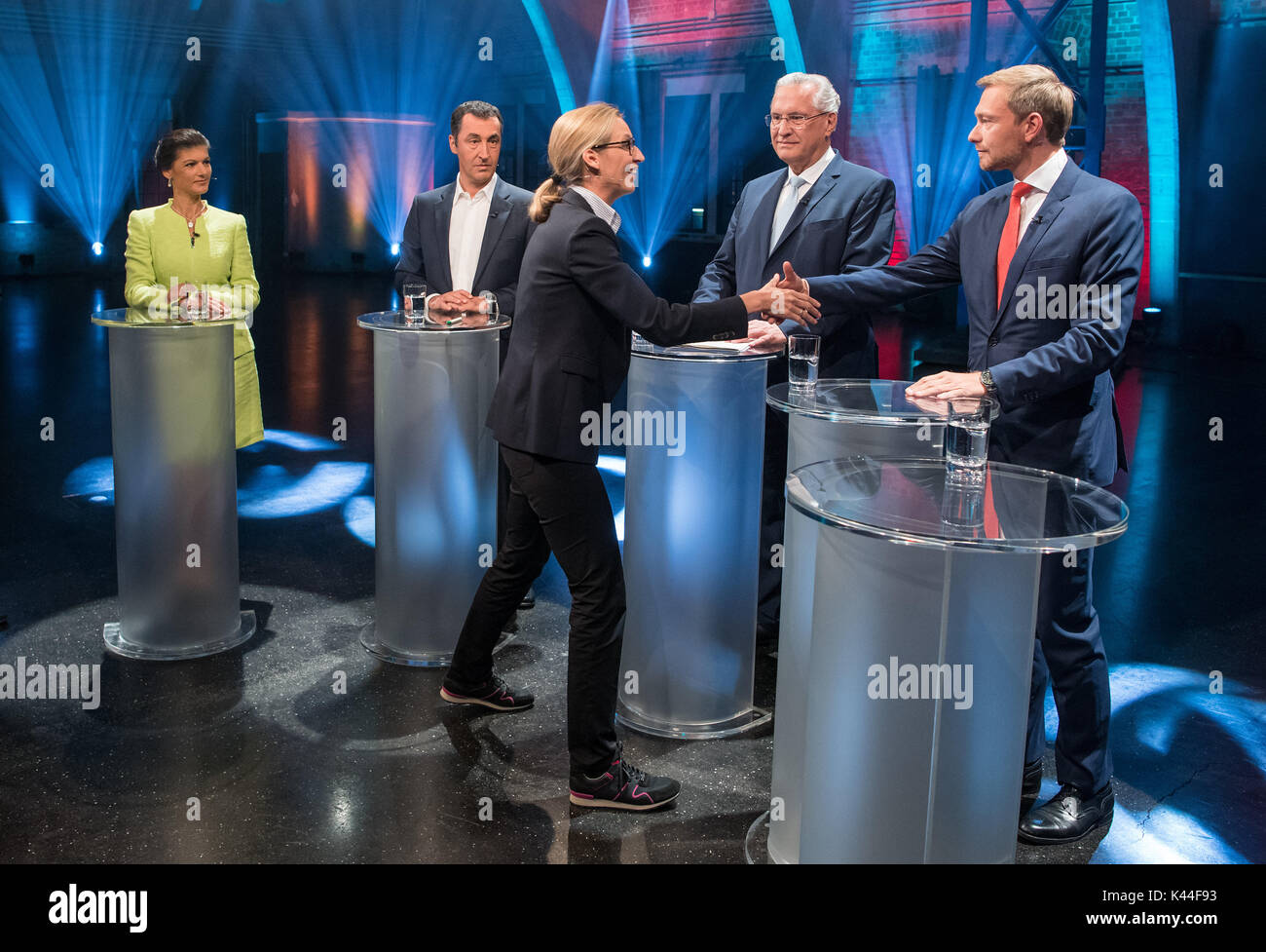 Alice weidel sarah hi-res stock photography and images - Alamy