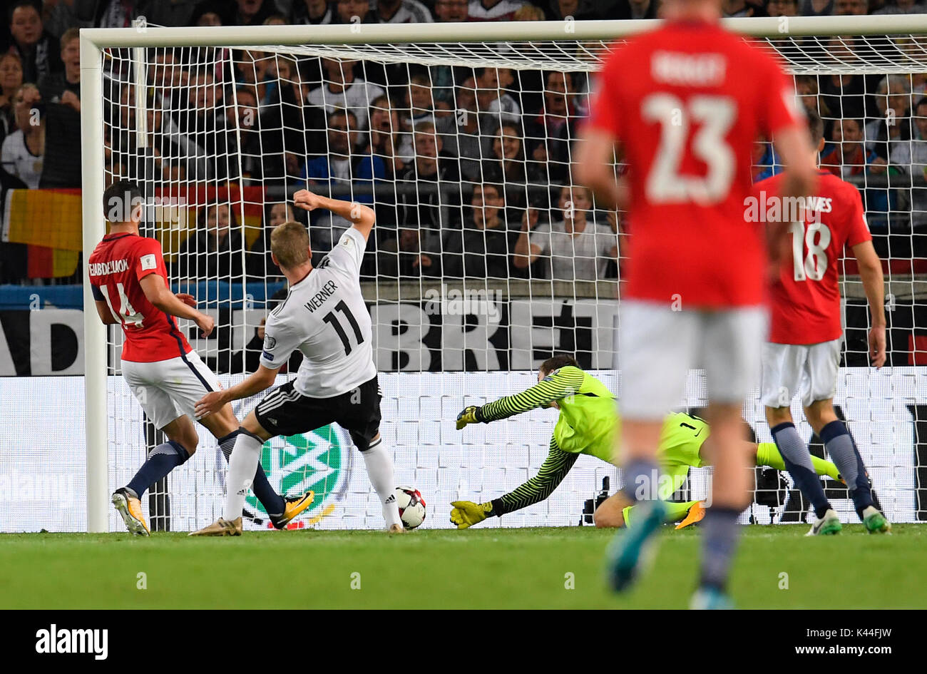 Stuttgart, Deutschland. 04th Sep, 2017. Tor 3:0: Torschuetze Timo ...