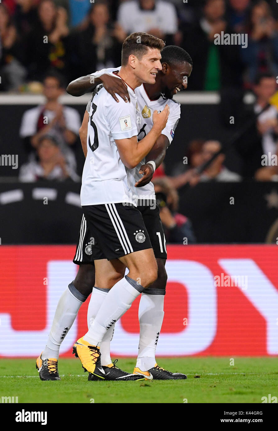 Stuttgart, Deutschland. 04th Sep, 2017. Jubel 6:0: Antonio Ruediger ...