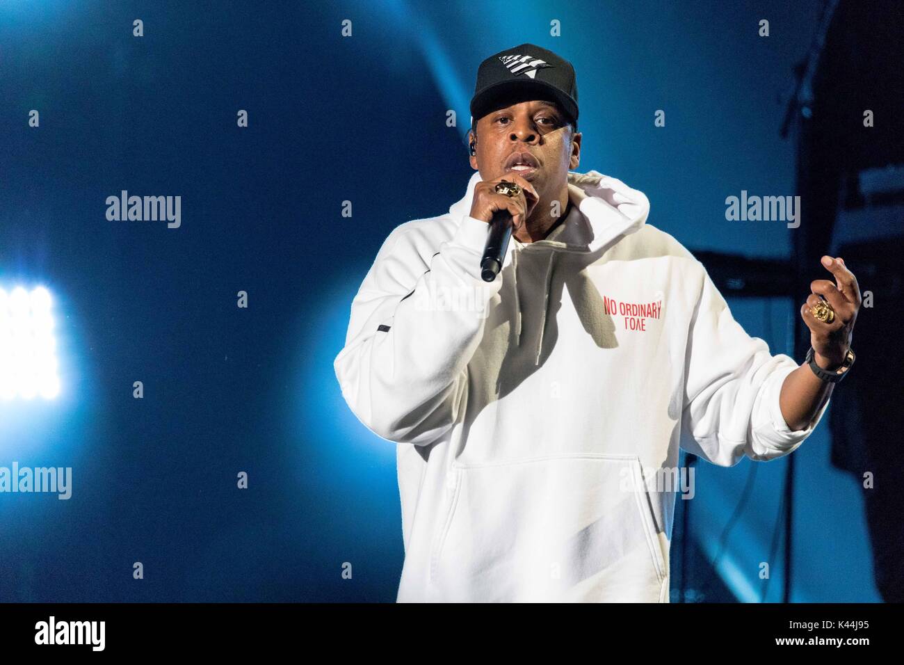 Philadelphia, Pennsylvania, USA. 3rd Sep, 2017. Rapper JAY-Z (SHAWN ...