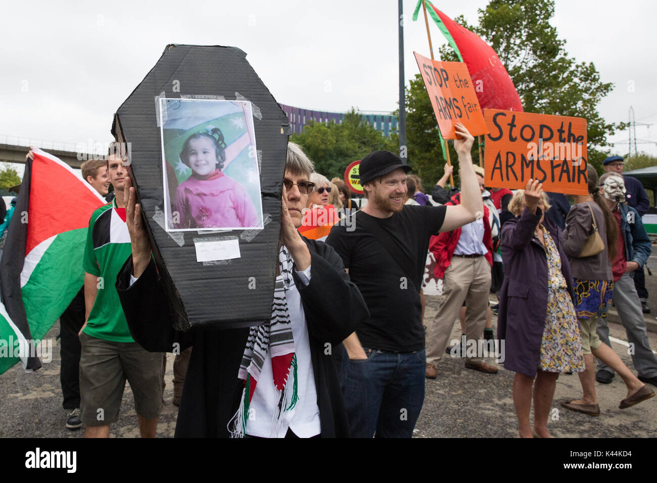 London, UK. 4th Sep, 2017. Campaigners against the arms trade and the supply of arms to Israel block the entry of a truck carrying a military vehicle into the ExCel Centre for the DSEI arms fair. Credit: Mark Kerrison/Alamy Live News Stock Photo