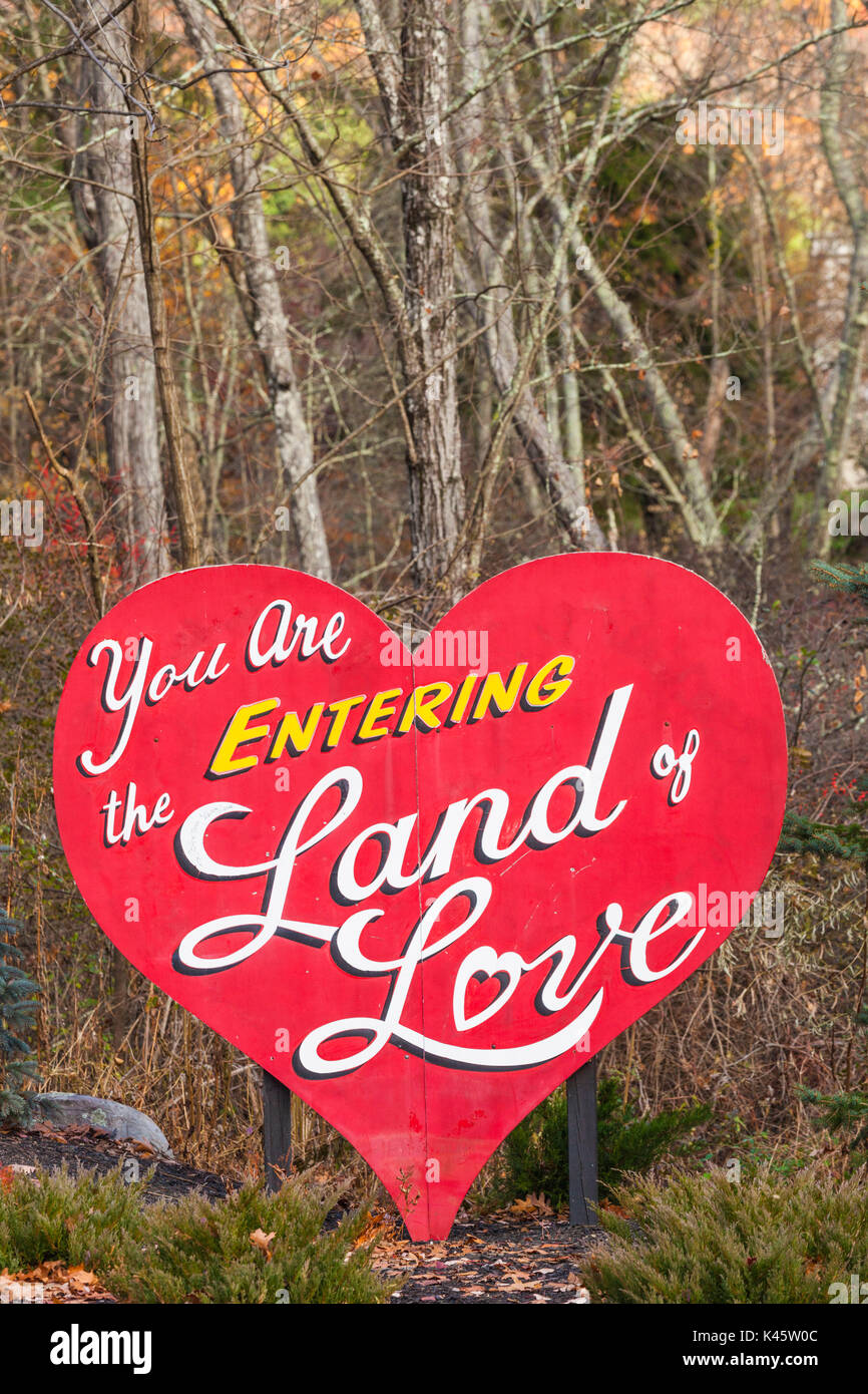 USA, Pennsylvania, Pocano Mountains, East Stroudsburg, You are Enering the Land of Love , sign to well known US honeymoon area Stock Photo