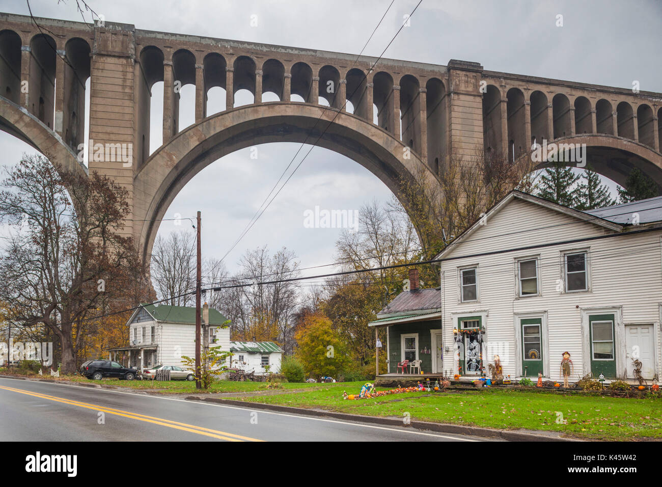 USA, Pennsylvania, Nicholson, Tunkhannock Viaduct, largest concrete