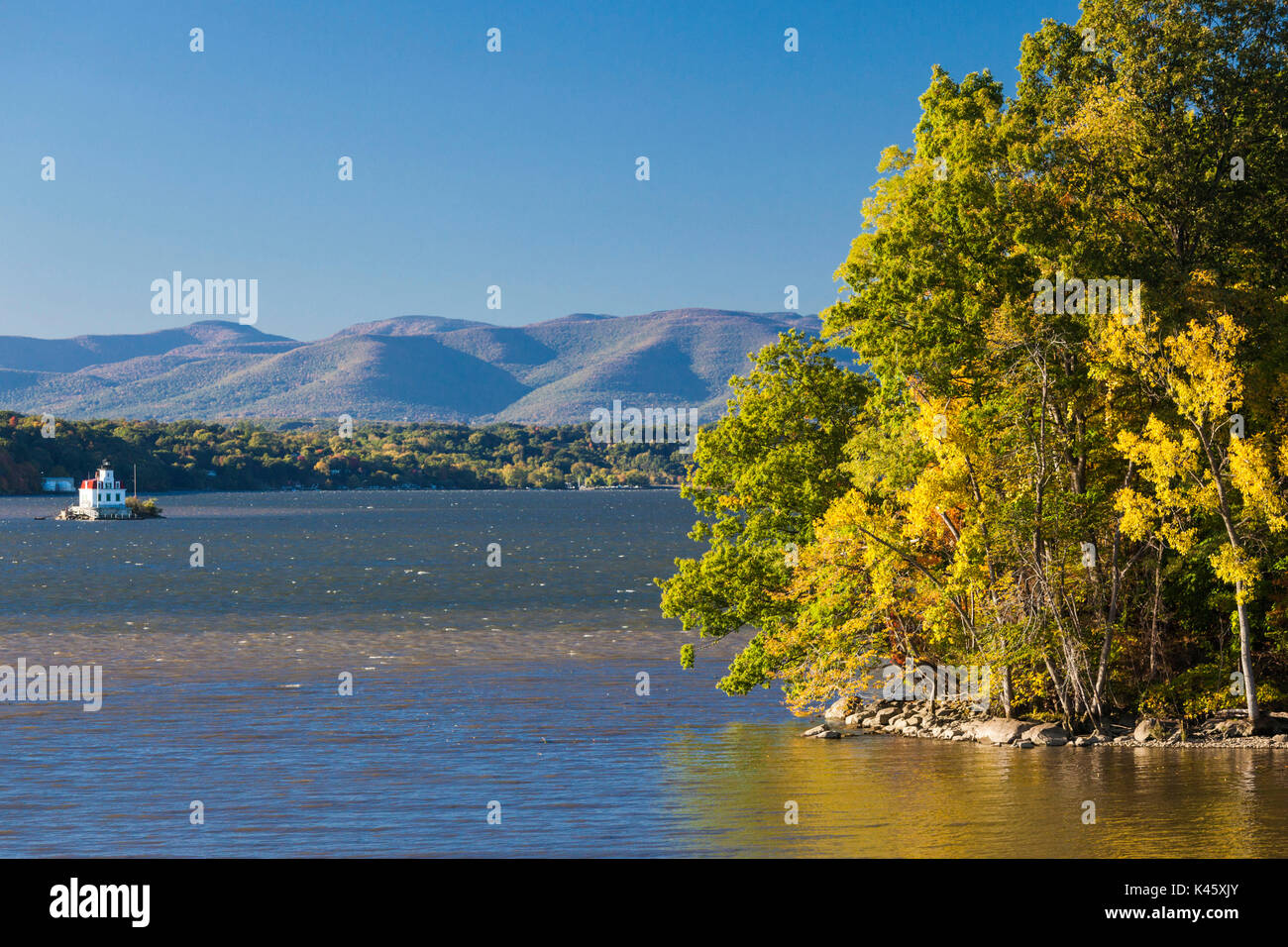 USA, New York, Hudson Valley, Port Ewen, Esopus Meadows Lighthouse