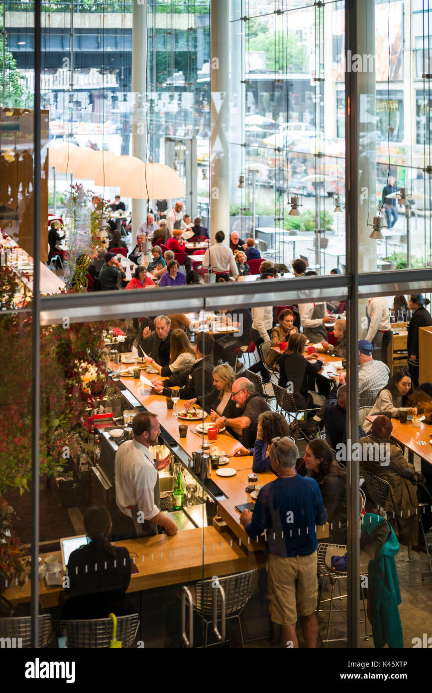 USA, New York, New York City, Lower Manhattan, The Whitney Museum, cafe