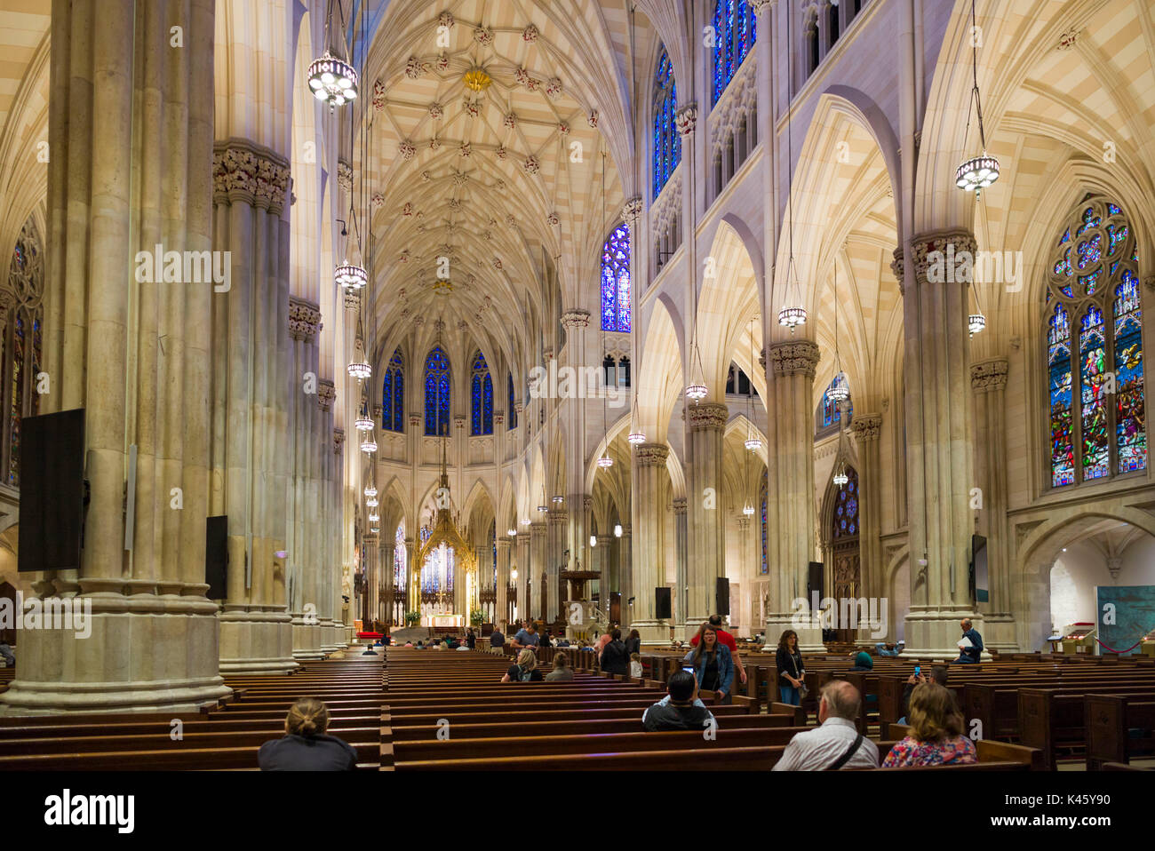 USA, New York, New York City, Mid-Town Manhattan, St. Patricks Cathedral, interior Stock Photo
