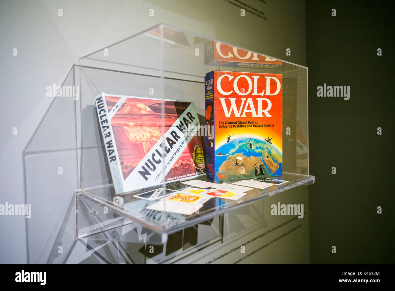 Boardgames hi-res stock photography and images - Alamy