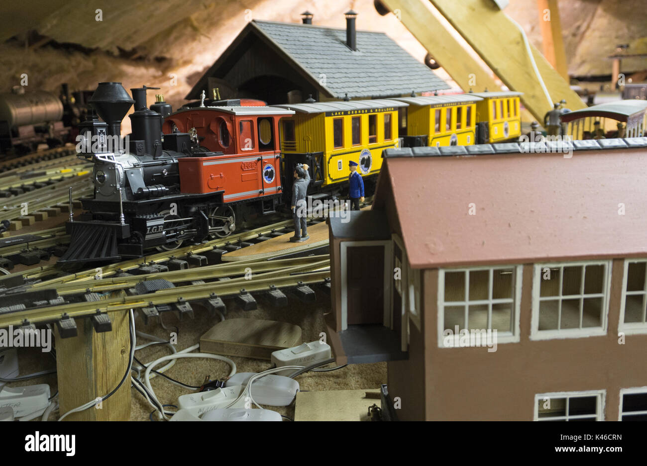 o gauge railway