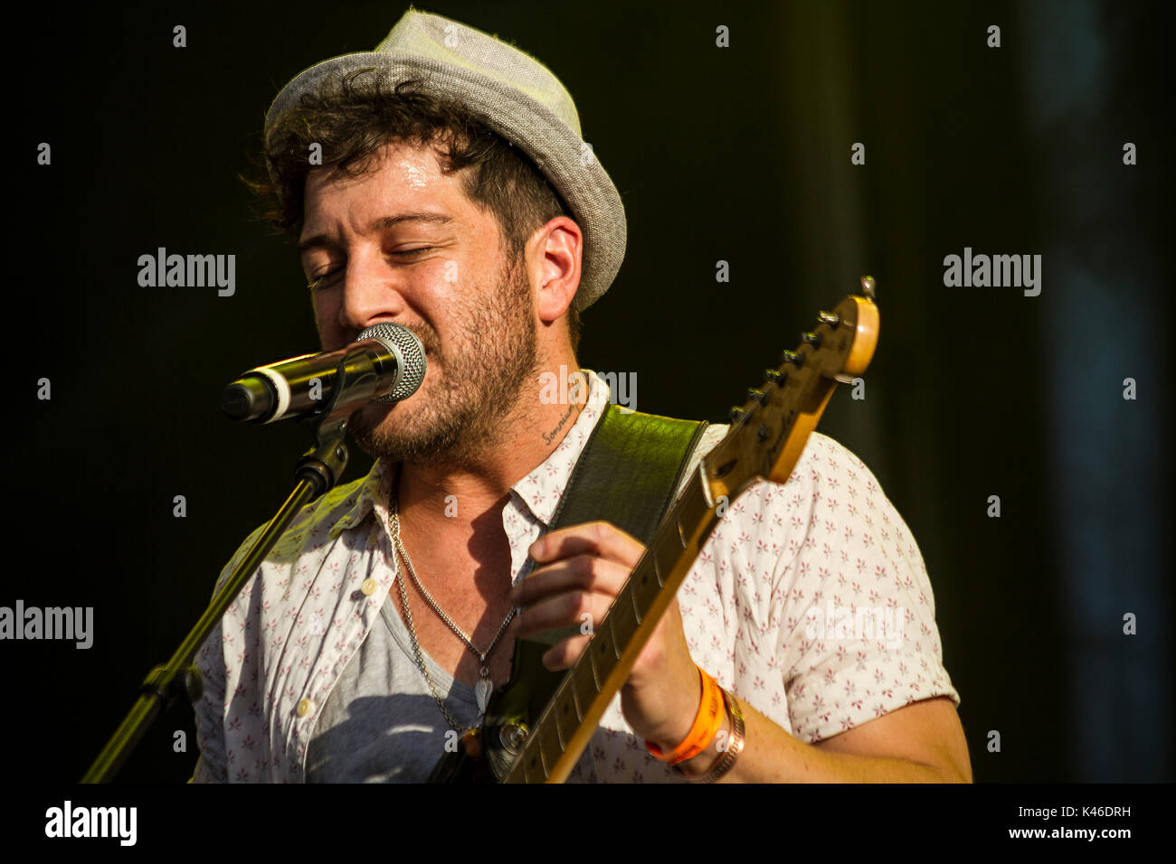 British singer songwriter and X Factor winner Matt Cardle performing at  Jimmy's Festival 2017 Stock Photo - Alamy