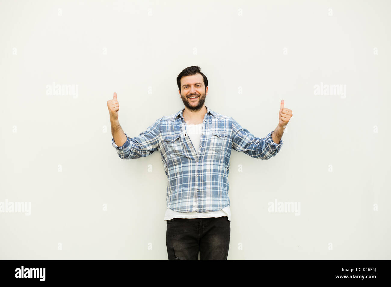 Cheerfull guy hi-res stock photography and images - Alamy