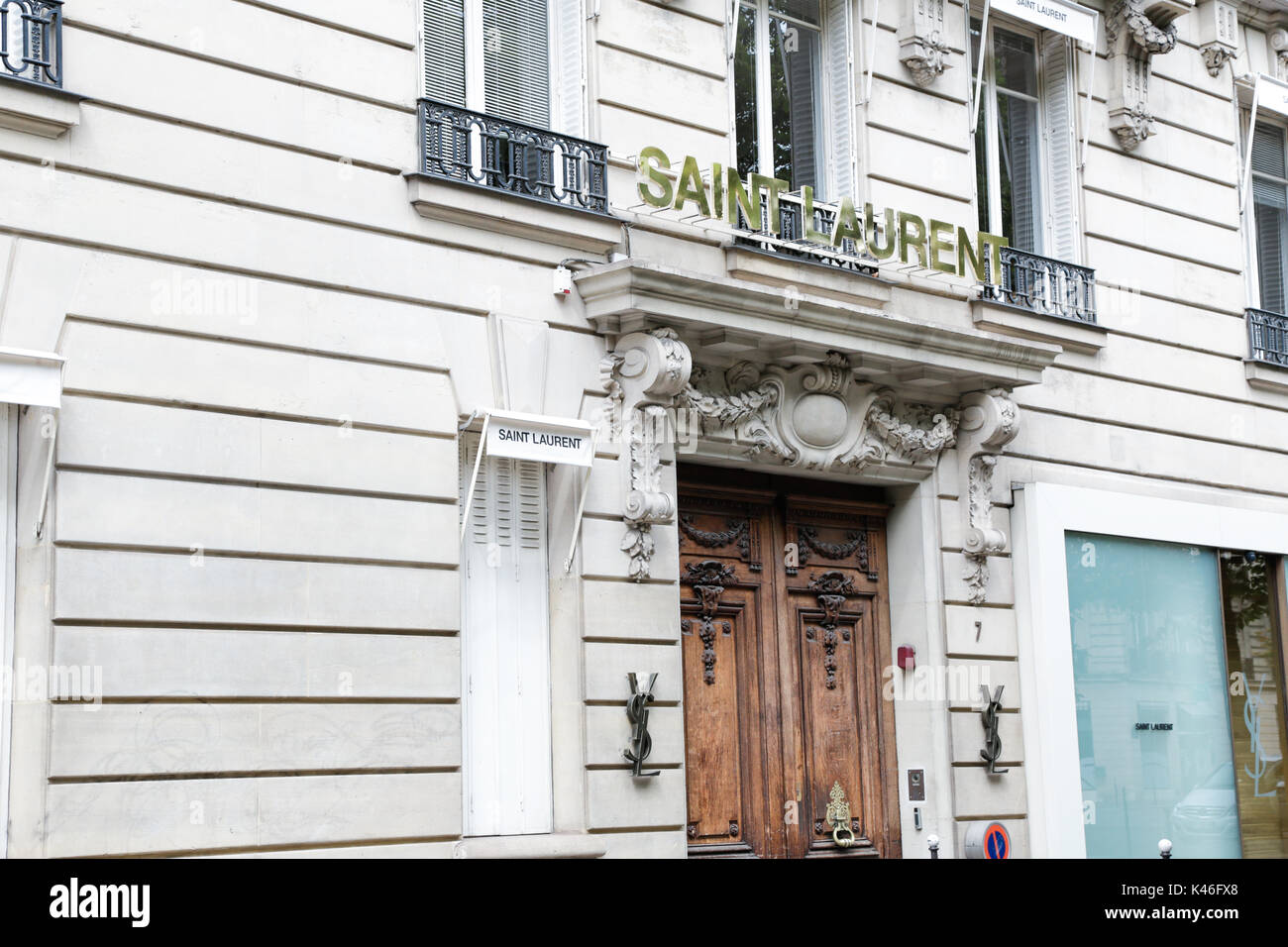 Avenue Montaigne