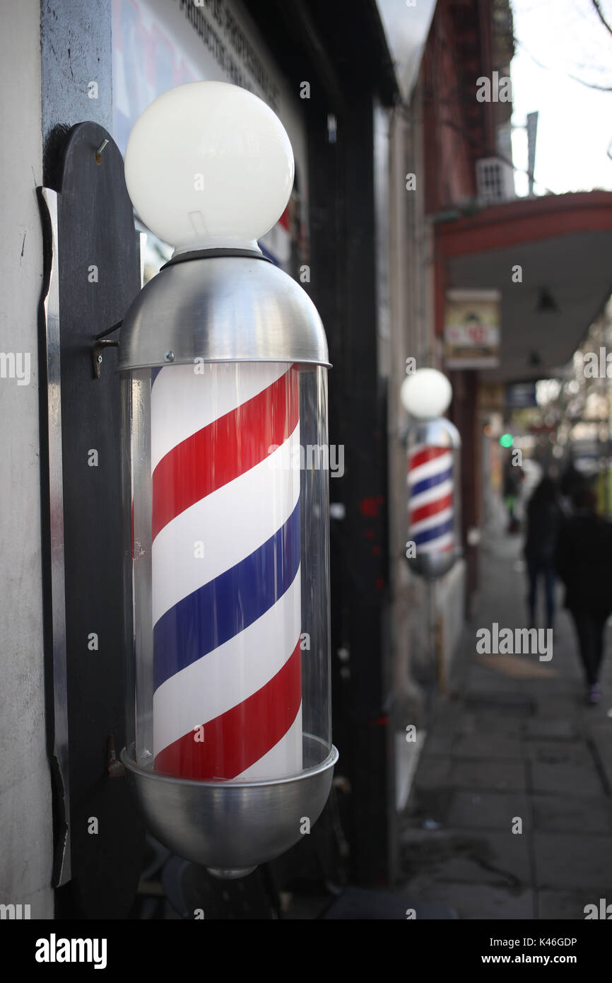 https://c8.alamy.com/comp/K46GDP/buenos-aires-argentina-september-2017-vintage-barber-shop-sign-in-K46GDP.jpg