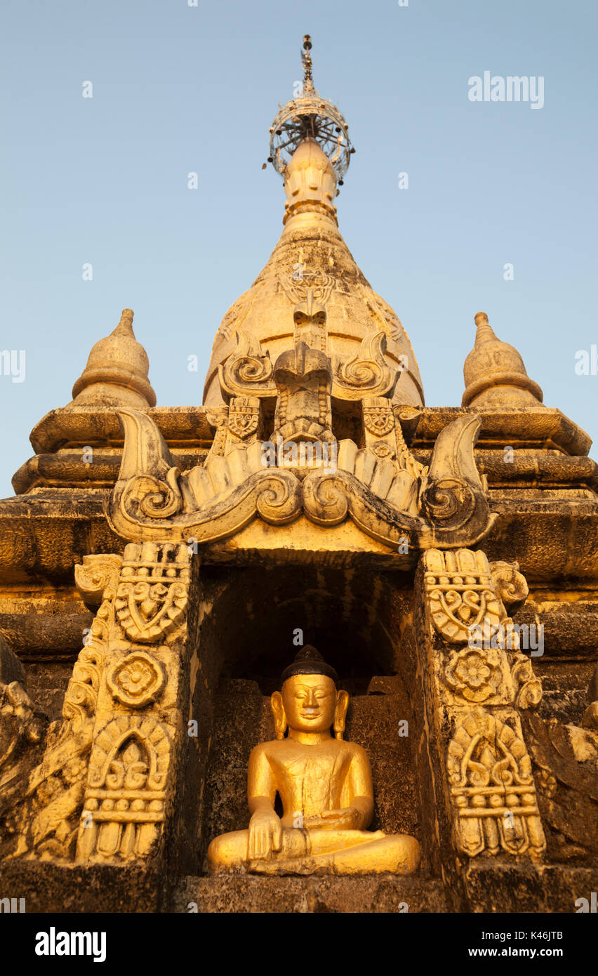 Buddhist stupa, Mrauk-U, Myanmar Stock Photo