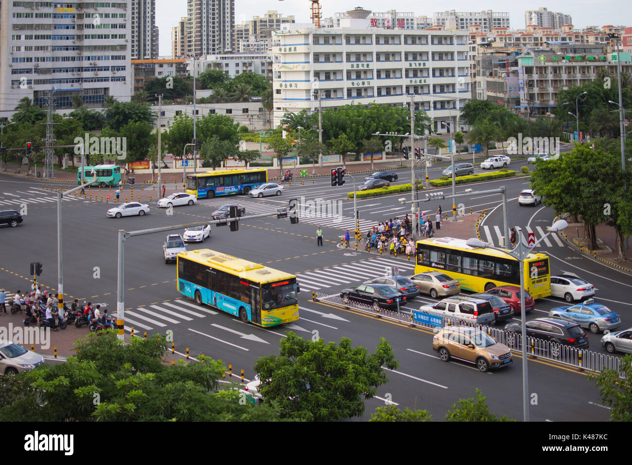 Electric battery powered bikes hires stock photography and images Alamy