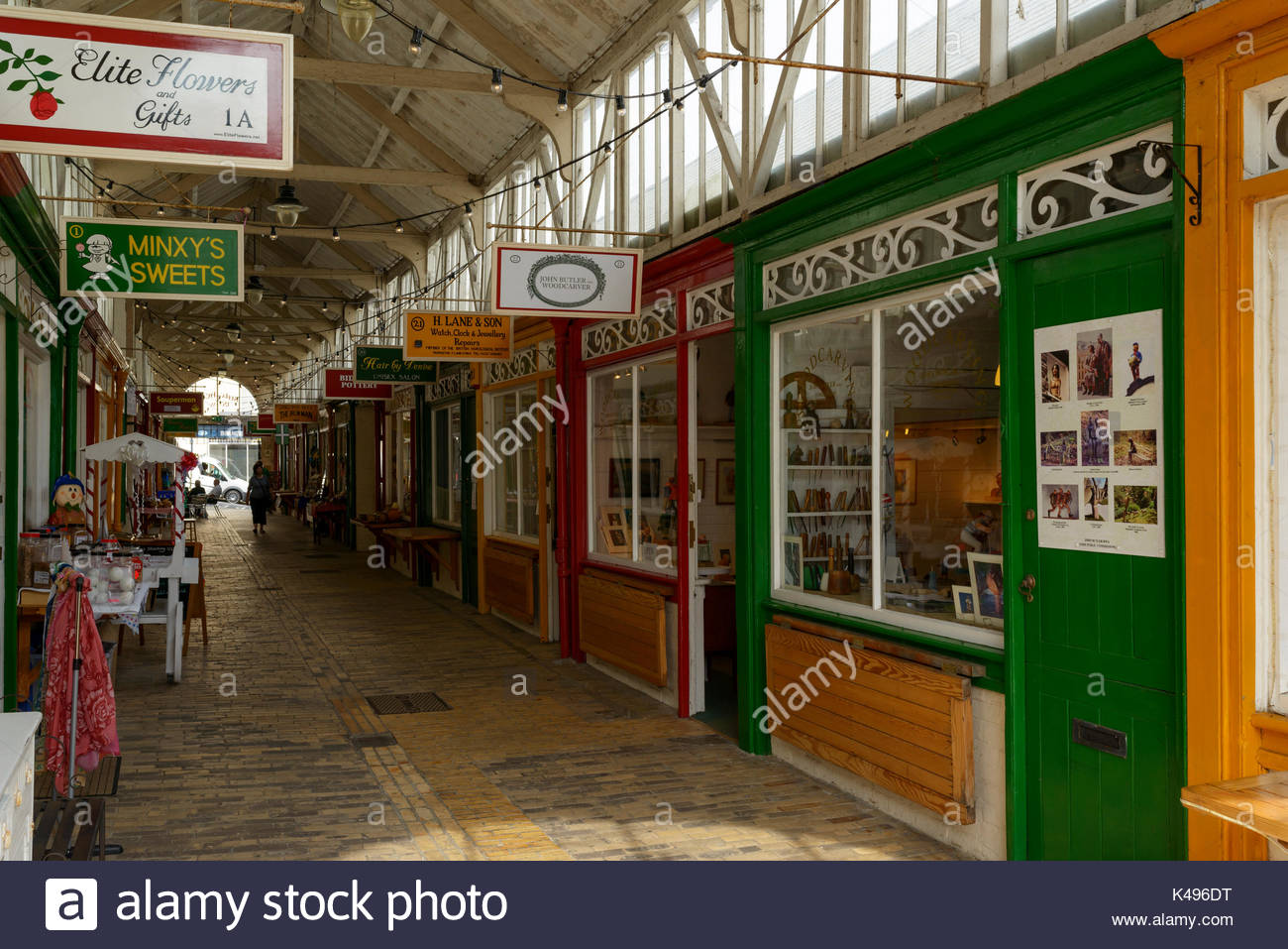 Row Of Shops Fronts High Resolution Stock Photography and Images Alamy