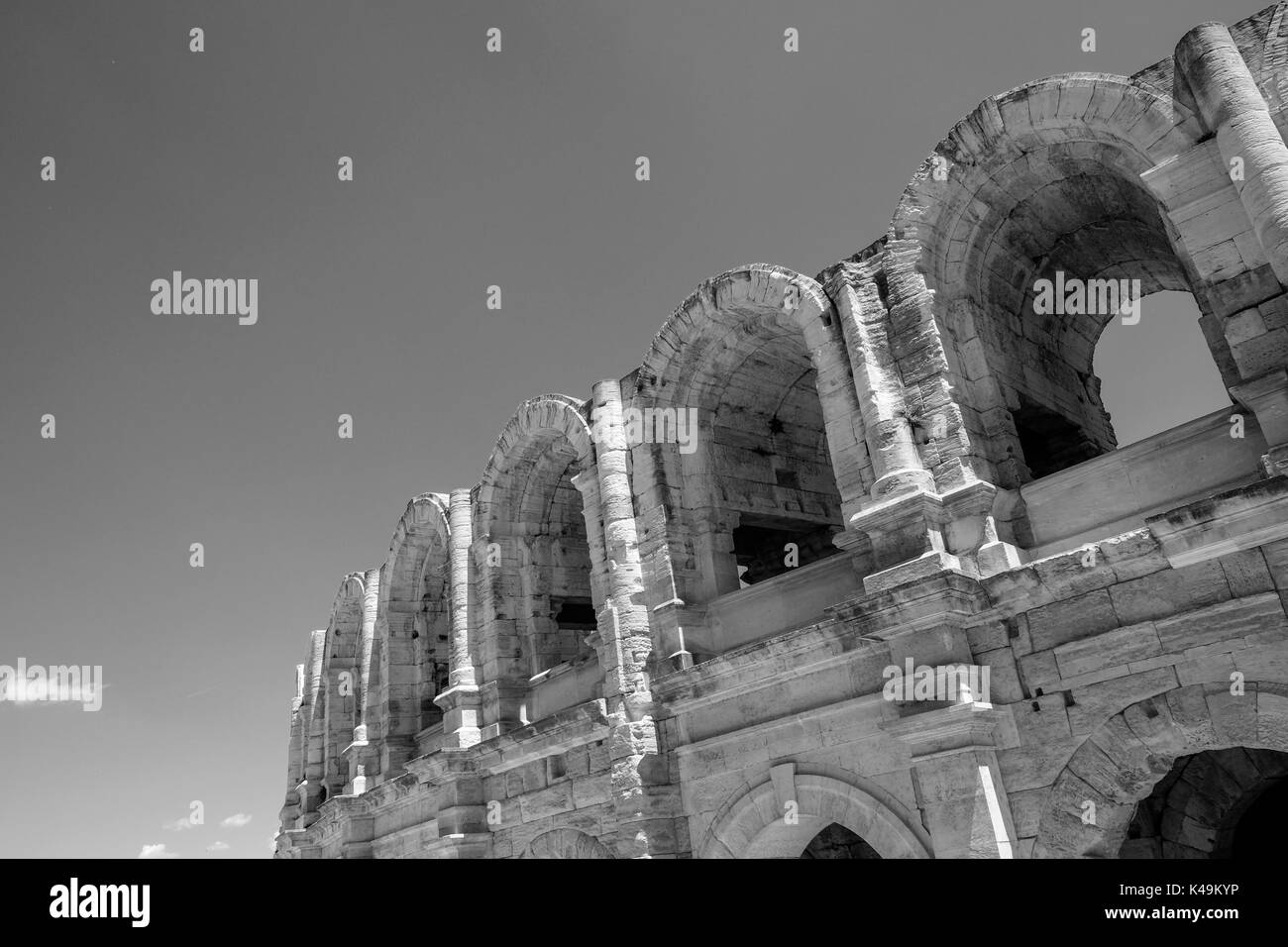 Arles - Black
