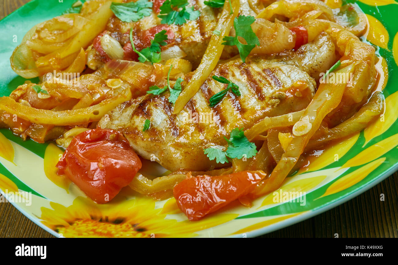 Pork Chops alla Pizzaiola, juicy pork chops are cooked in an Italian