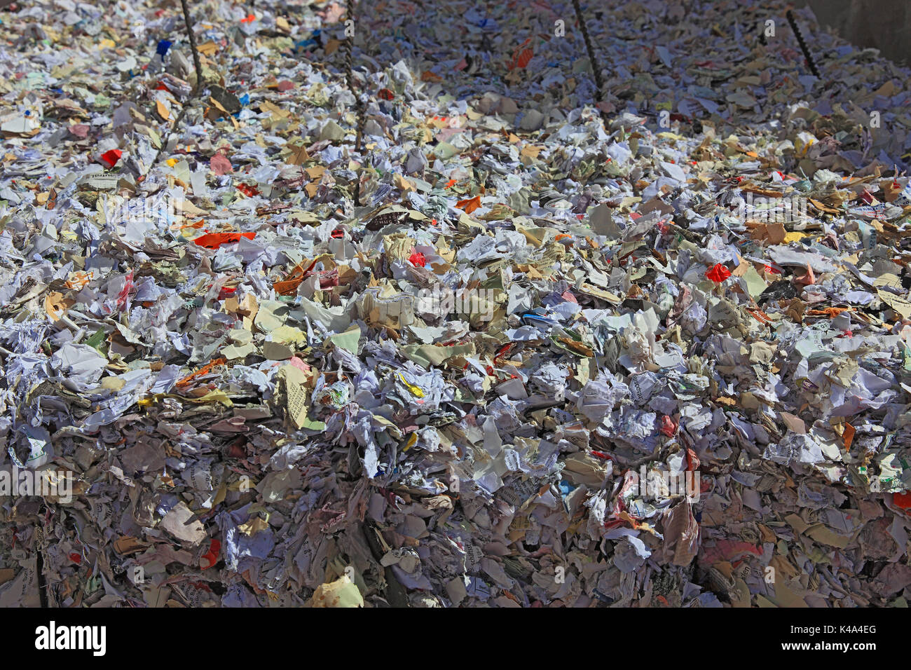 How To Reduce The Waste Of Shredded Paper Can You Recycle Paper? how