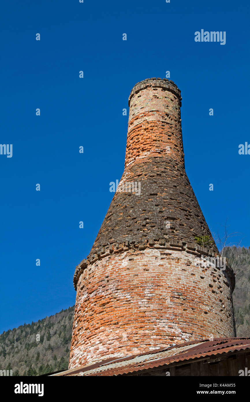 Lime burning kiln hires stock photography and images Alamy