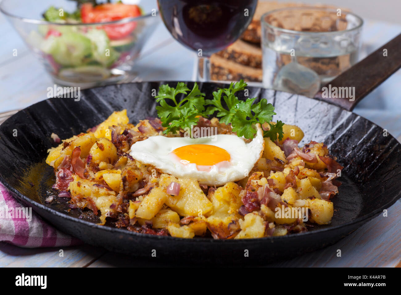 Rustic tyrolean groestl on wood hi-res stock photography and images - Alamy