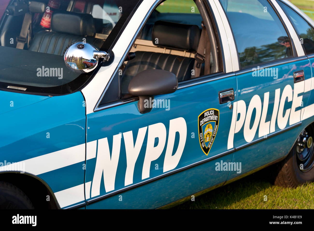 Vintage new york police car hi-res stock photography and images - Alamy