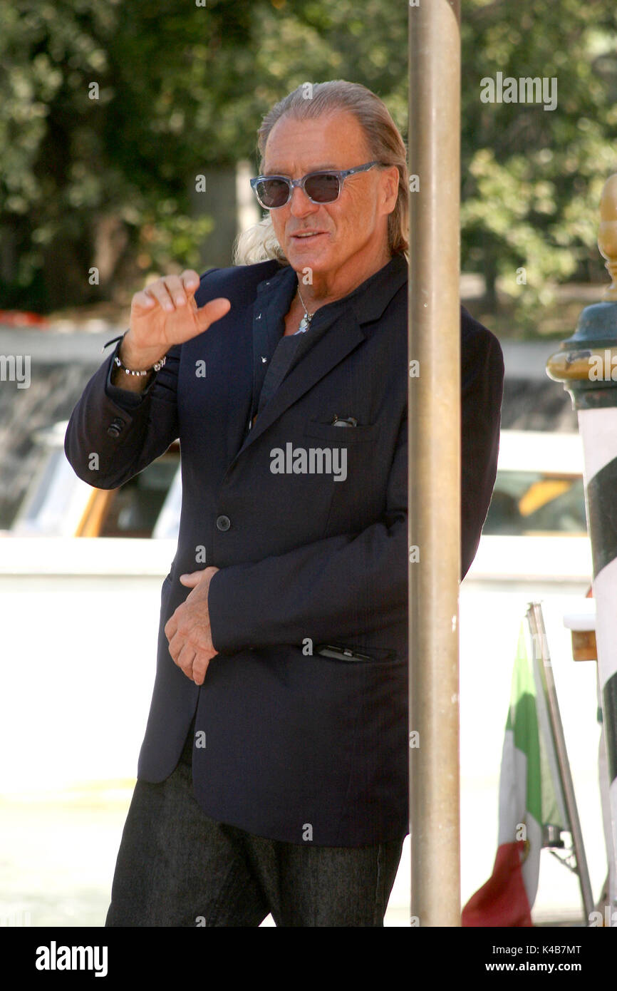 Venice, Italy. 05th Sep, 2017. Armand Assante is seen during the 74th Venice Film Festival on September 5, 2017 in Venice, Italy. Credit: Graziano Quaglia/Alamy Live News Stock Photo