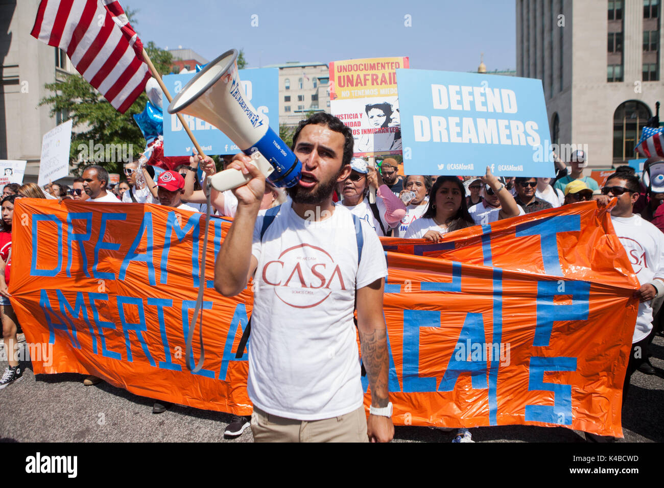 Washington, USA. 5th Sep, 2017. As President Donald Trump rescinds DACA (Deferred Action for Childhood Arrivals), a large crowd of DACA supporters gather at the White House to protest against the Trump administration's decision. Credit: B Christopher/Alamy Live News Stock Photo