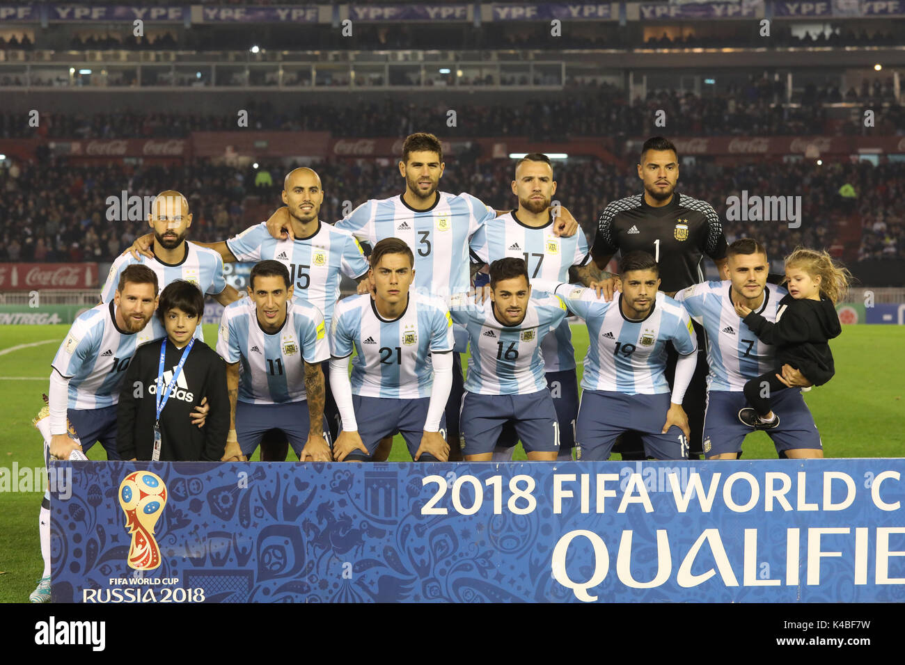 Buenos Aires, Argentina. 5th Sept, 2017. Argentina National team formation just before the match against venezuela starts during the Qualifiers World Cup Russia 2018 match between Argentina and Venezuela. Credit: Canon2260/Alamy Live News Stock Photo
