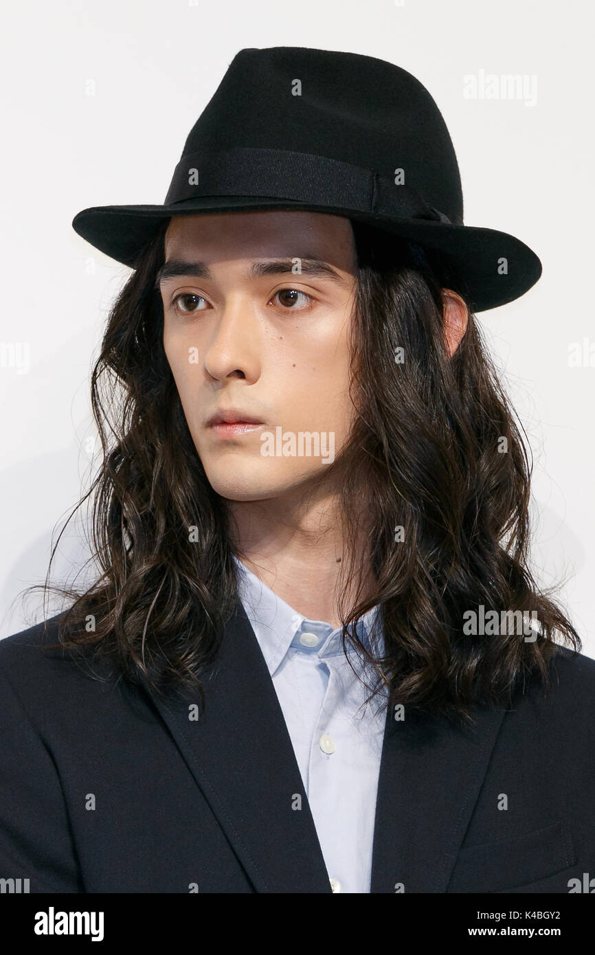 Fashion model Louis Kurihara attends a media event for Uniqlo x Ines de La Fressange AW17 collection, on September 5, 2017, Tokyo, Japan. Japanese casual clothing chain Uniqlo and French fashion icon Ines de la Fressange are collaborating with a Fall/Winter 2017 collection which is being sold in selected Uniqlo stores from September 1st. Credit: Rodrigo Reyes Marin/AFLO/Alamy Live News Stock Photo